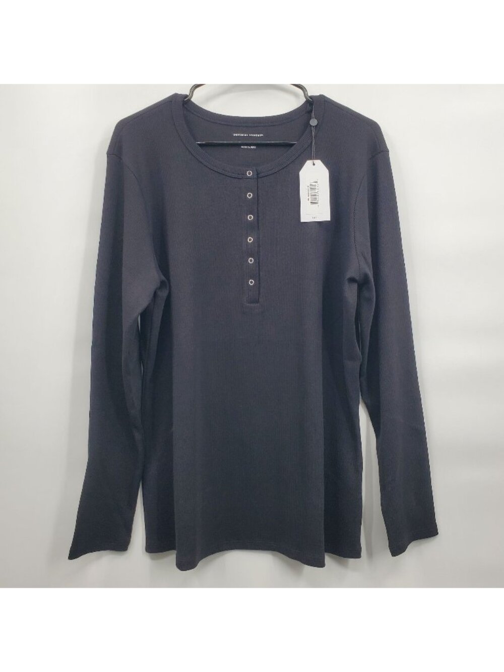 Universal Standard Henley Long Sleeve Ribbed Tee Shirt Top Women Size Medium NWT